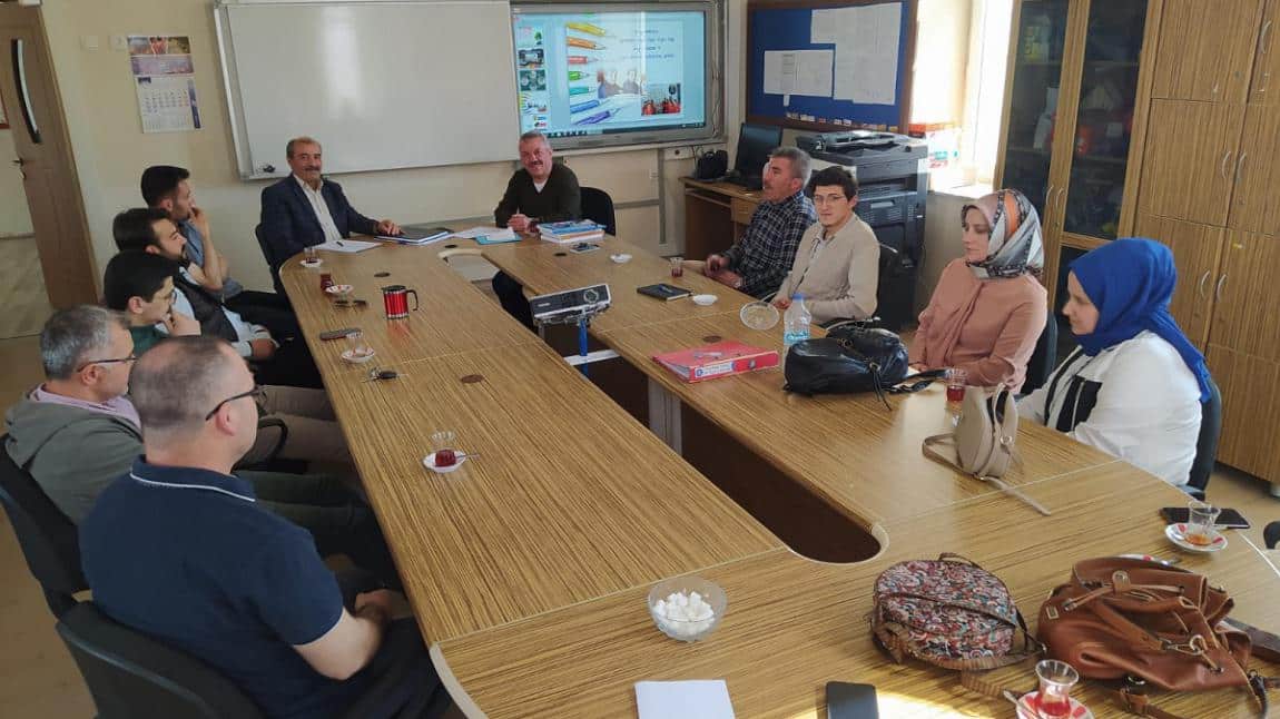 Din Kültürü Ve Ahlak Bilgisi Öğretmenlerimiz 2022 Yılı Mayıs Ayı DÖGEP Toplantısına Katıldılar